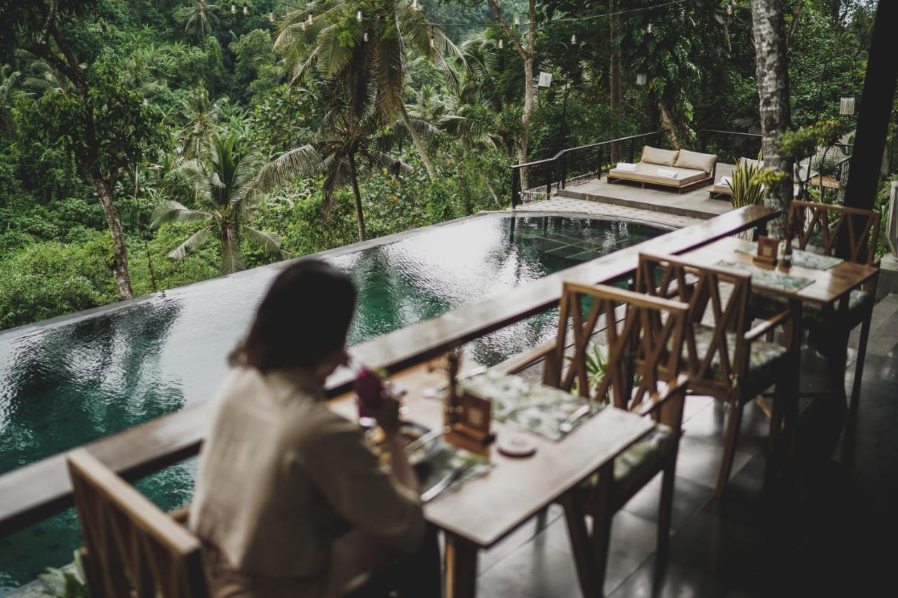 Villa Amora Boutique *